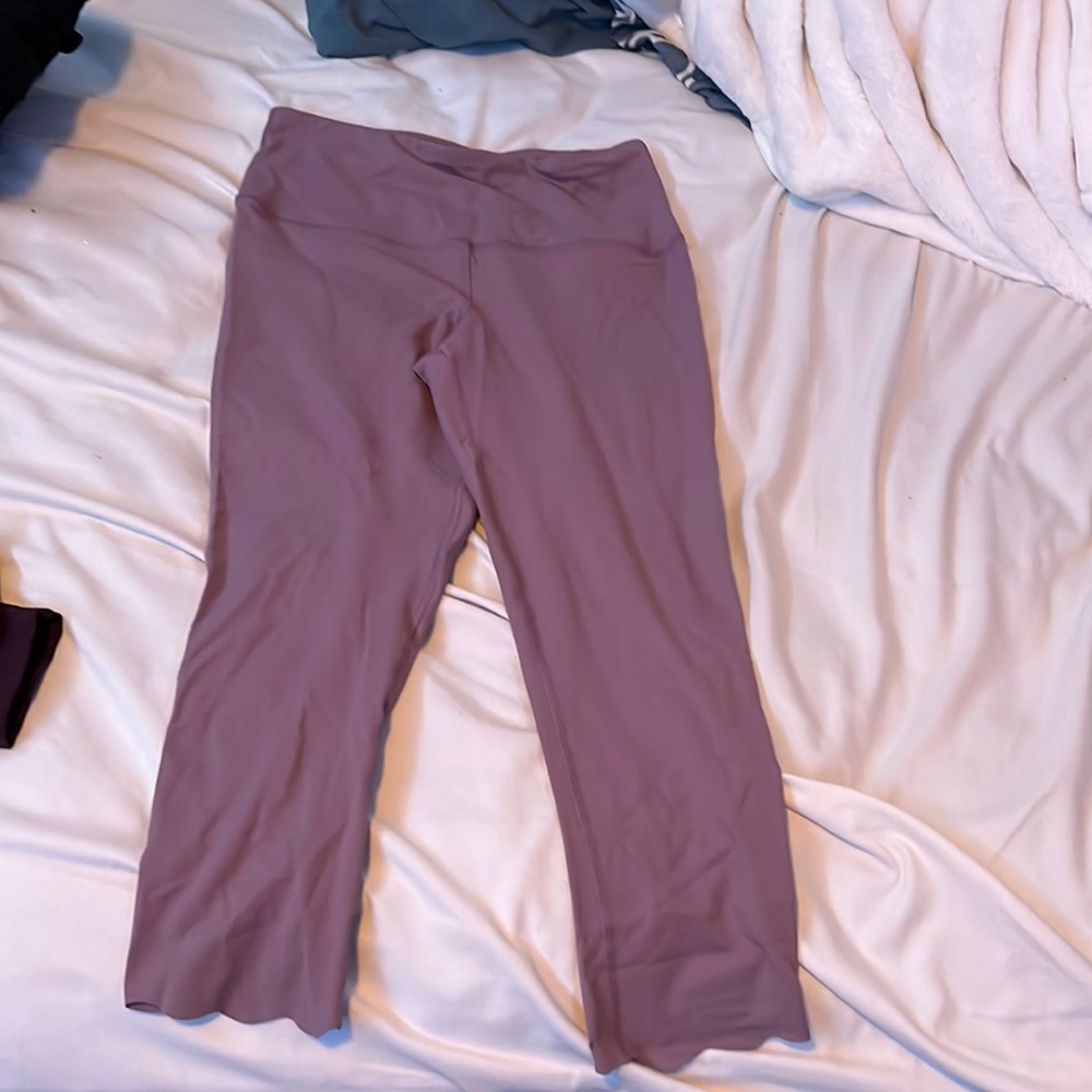 Light purple leggings from Bealls with a little design on the cuffs!